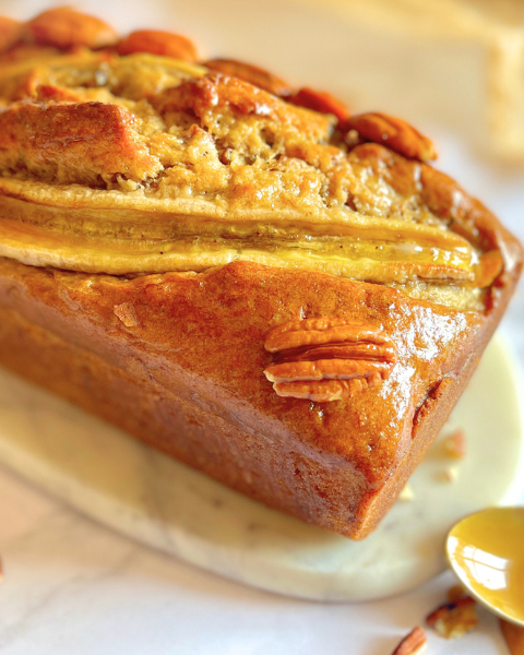 homepage banana bread pecans caramel deliciouslyhome - Deliciously Home
