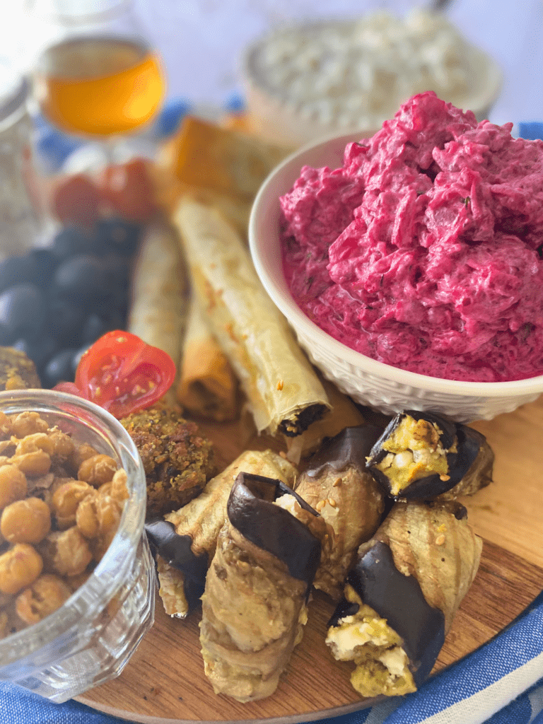 food board grec aperitif deliciouslyhome article4 food board grec aperitif deliciouslyhome article4 - Deliciously Home
