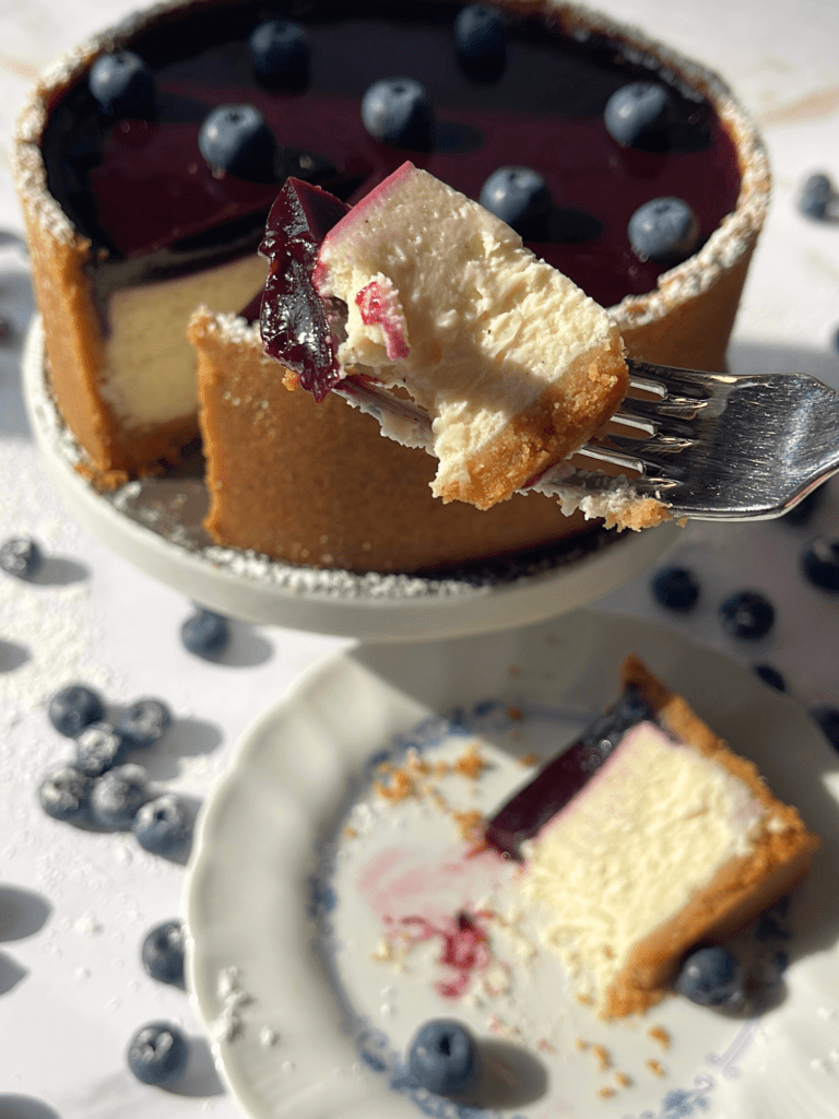 cheesecake myrtilles deliciouslyhome article5 - Deliciously Home