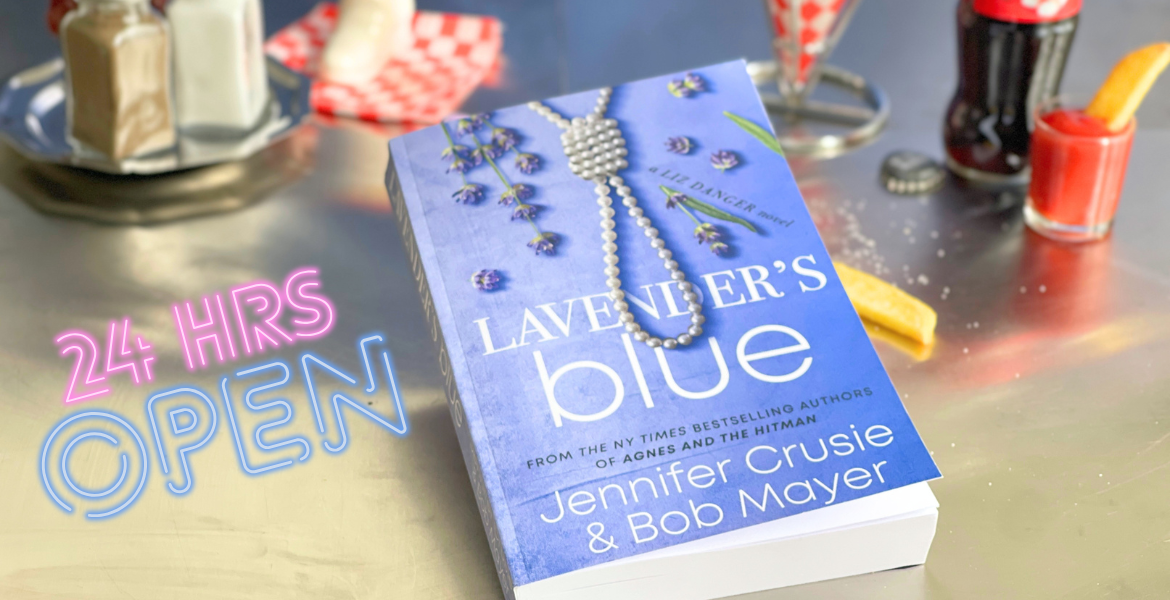 homepage lavenders blue lecture deliciouslyhome1 Lavender’s Blue, romance contemporaine small town, mis en scène dans une ambiance diner avec néon 24 HRS OPEN pour la fiction d’avril.