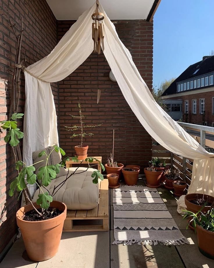 voilage balcon amenagement ete - Deliciously Home