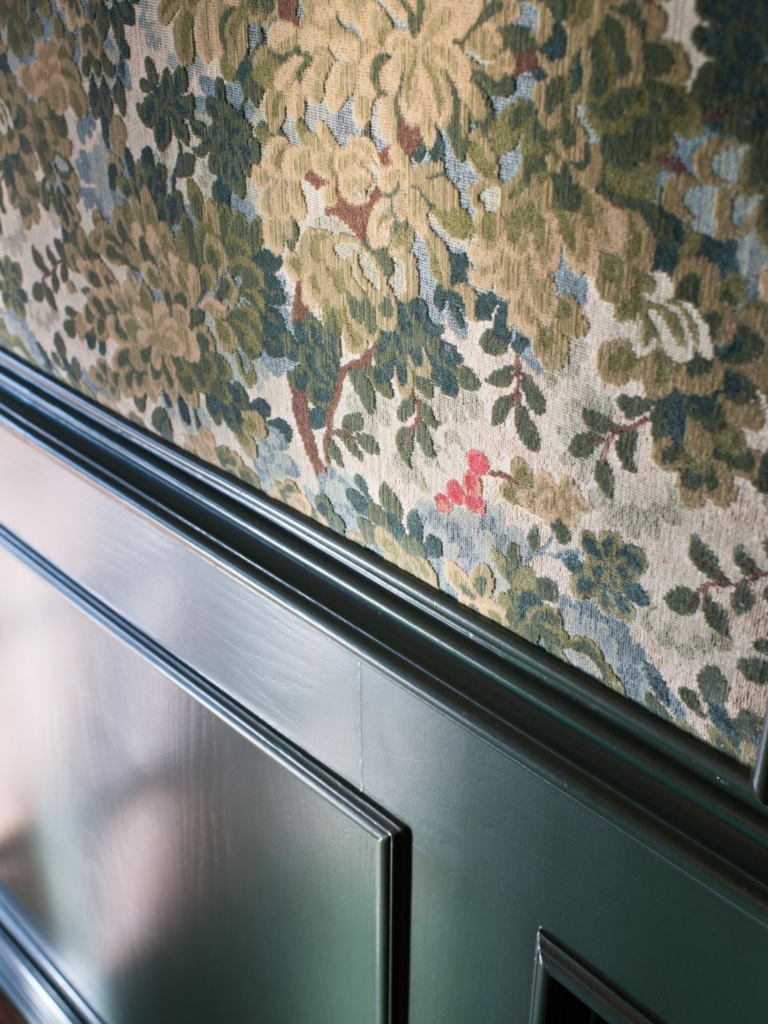papier peint motifs floraux decoration automne - Deliciously Home